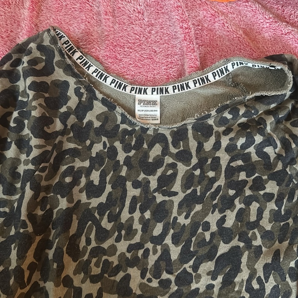 Pink Victoria secrets camo long sleeve sweater. Great condition - Picture 2 of 3